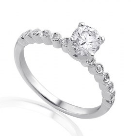 Diamond engagement ring in 18 Karat gold - R46177